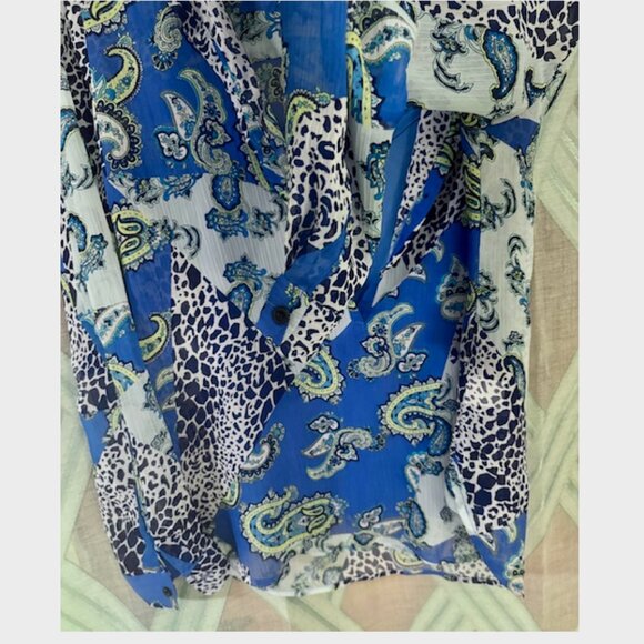 Liz Claiborne Blue and Green Animal Print and Paisley Top with Slip Tank - Picture 4 of 10